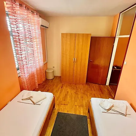 Varnica * Σπλιτ